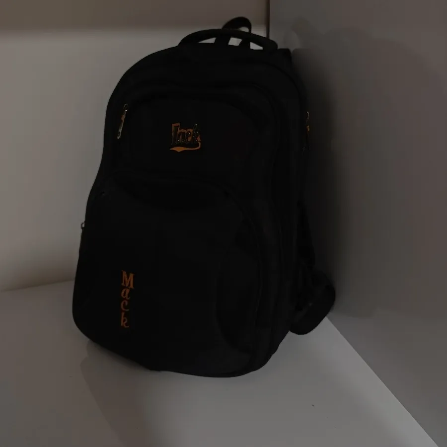 کیف  برند مک