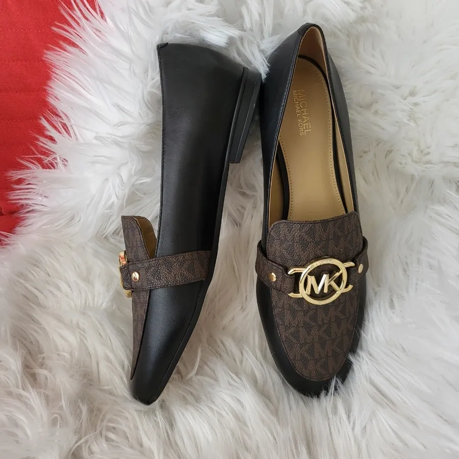 کفش مایکل کورس