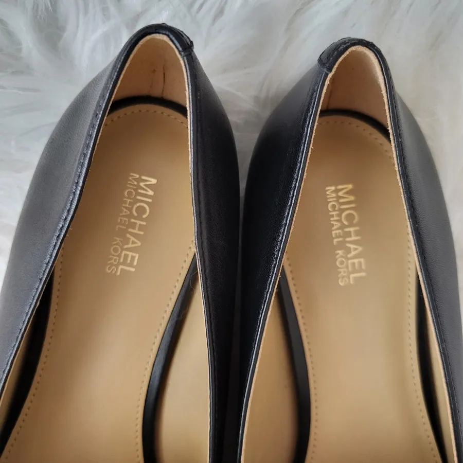 کفش مایکل کورس