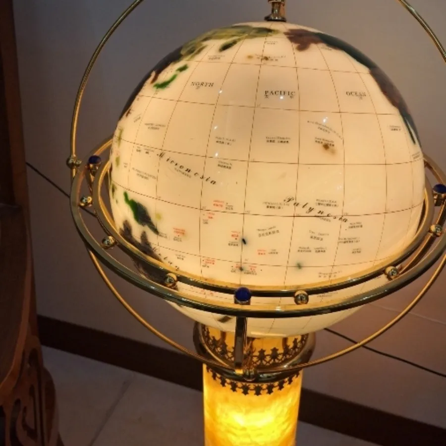 کنار سالنی کره کار دست