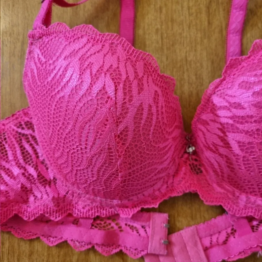 سوتین برند vee vee