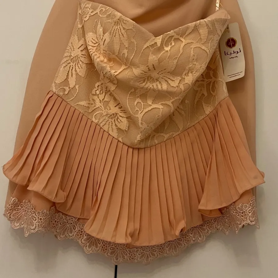 تاپ دکلته و دامن مجلسی