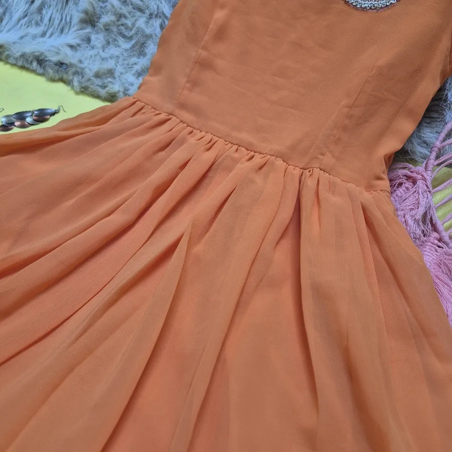 تاپ دخترونه