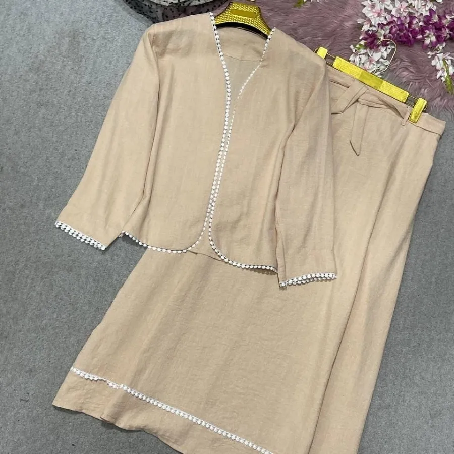 ست کت و دامن