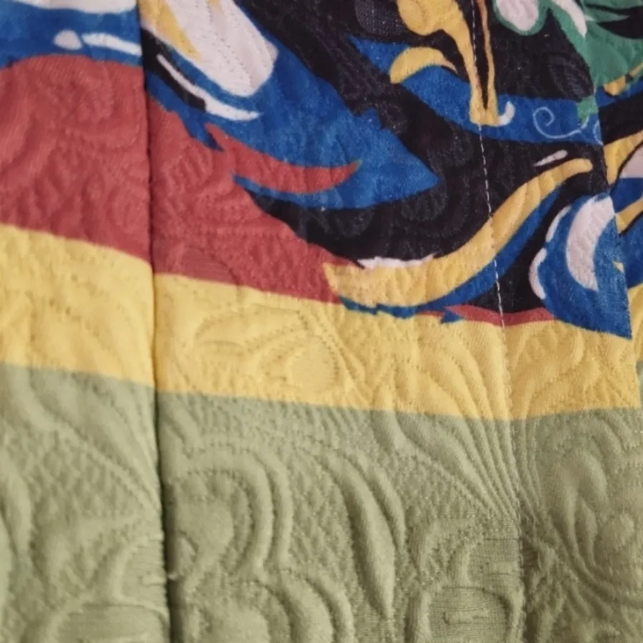 مانتو برند catwalk