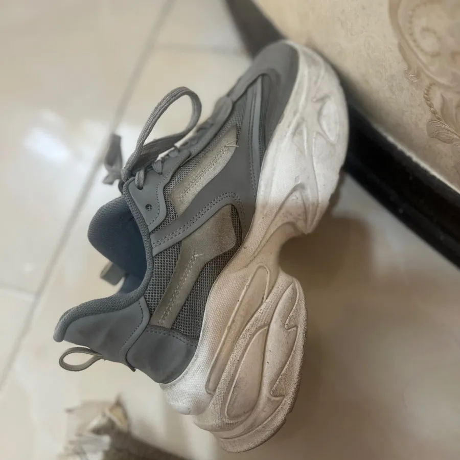 کتونی نیو بالانس