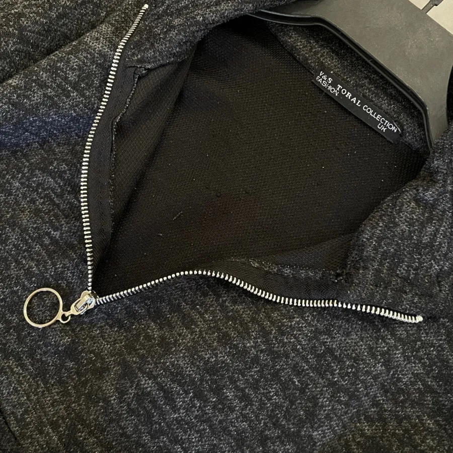 نیم زیپ رنگ ذغالی