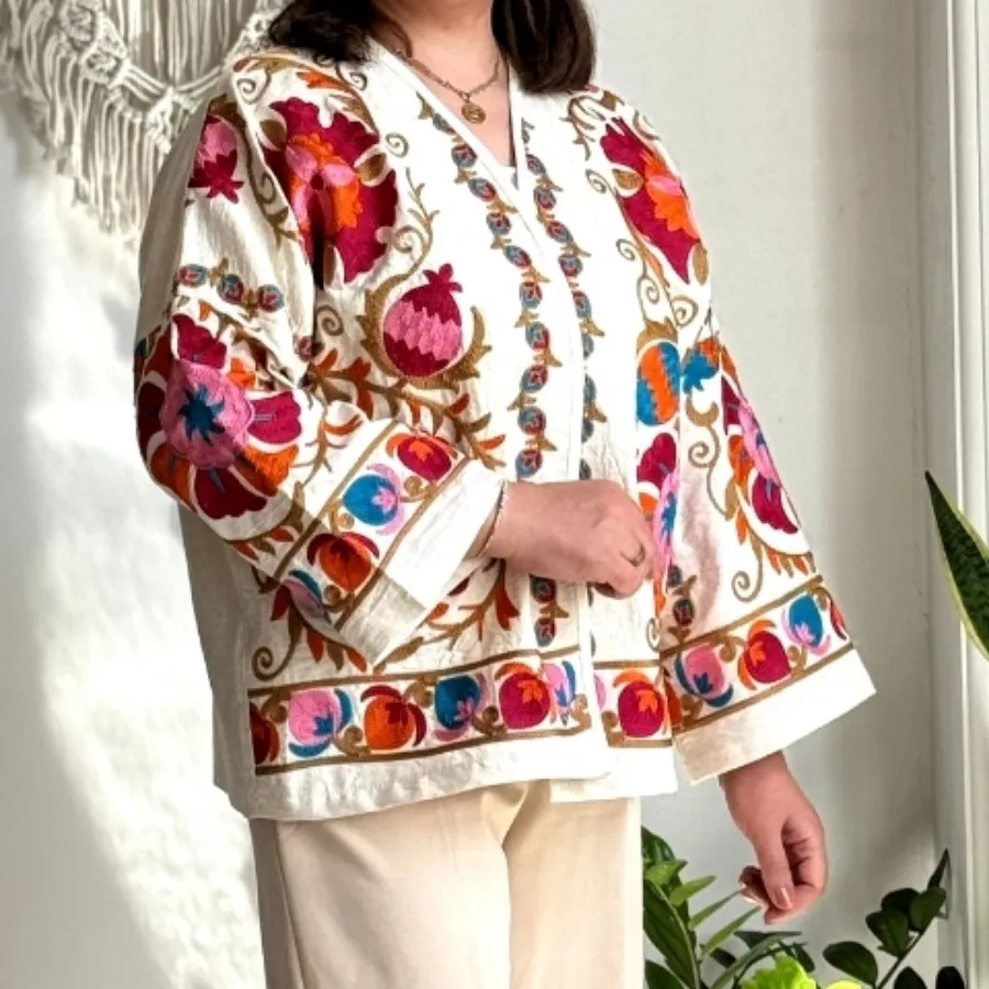 کت سوزندوزی شیک و پیک