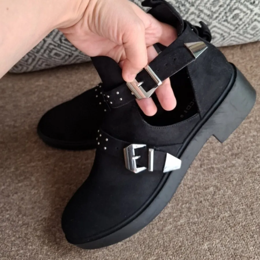 بوت آکبند H&M