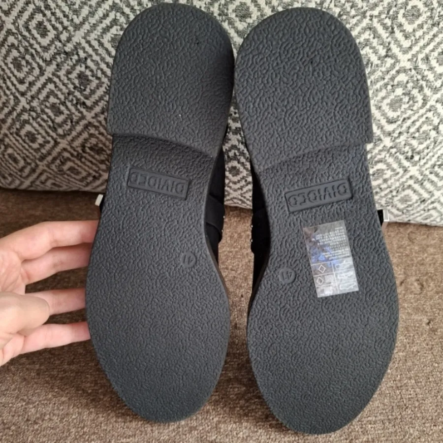 بوت آکبند H&M