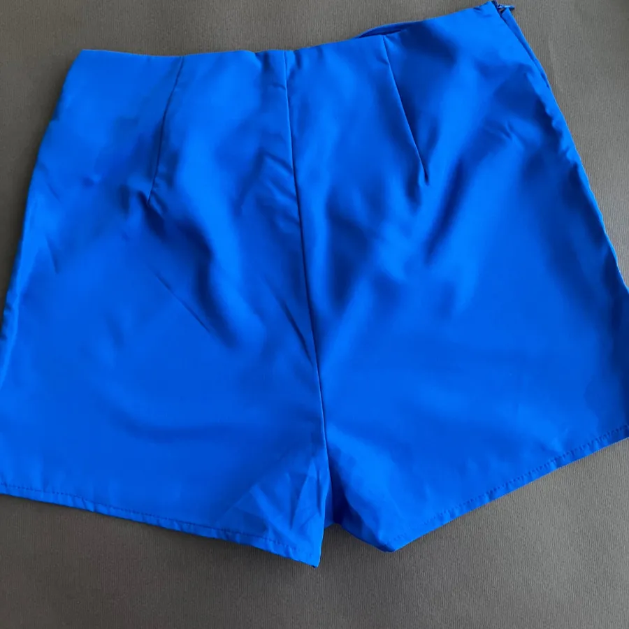 شلوارک طرح دامن