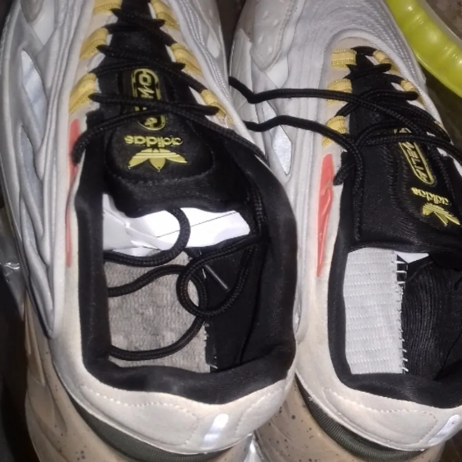 کتانی مردانه