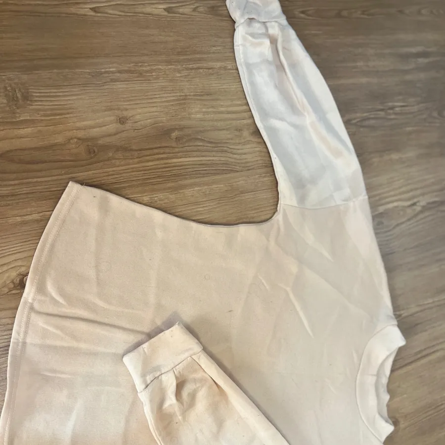 بلوز کرم پاییزه