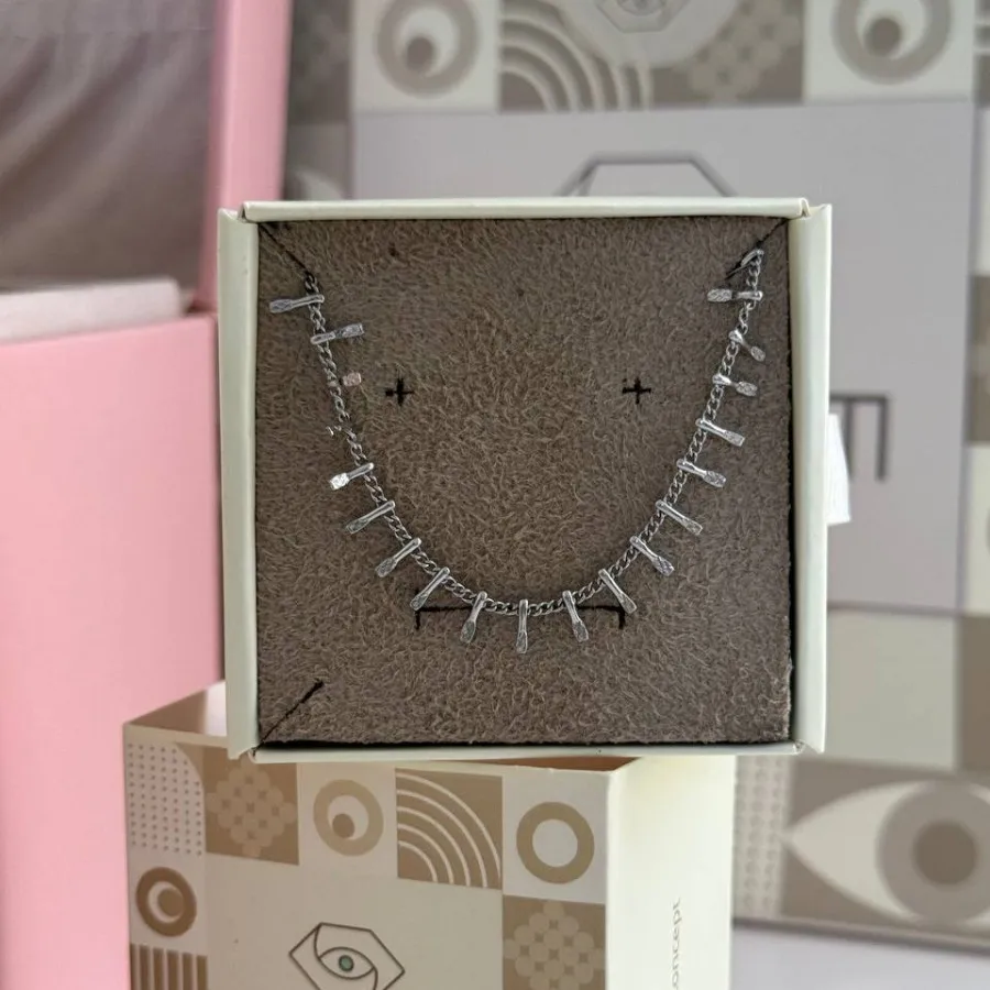 پابند نقره ای