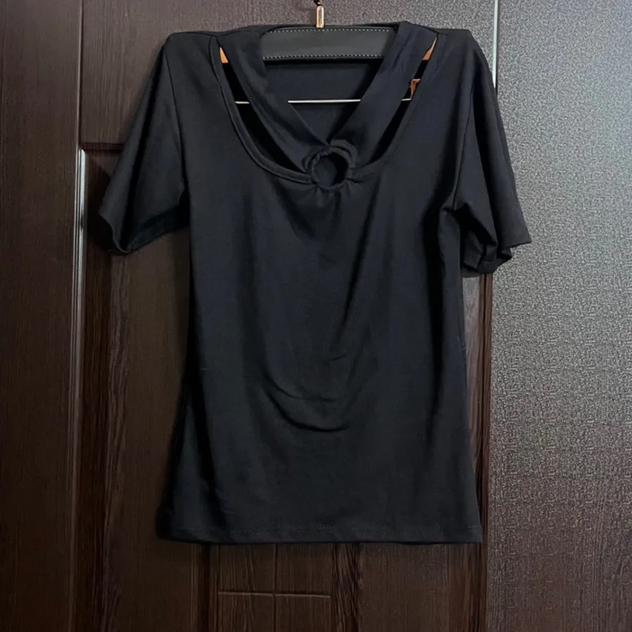 تیشرت کشی کاملا نو