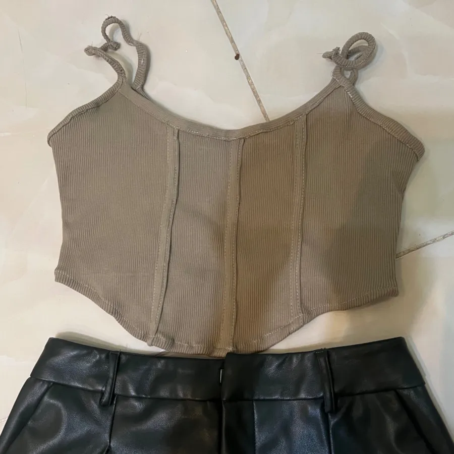 کراپ تاپ عروسکی