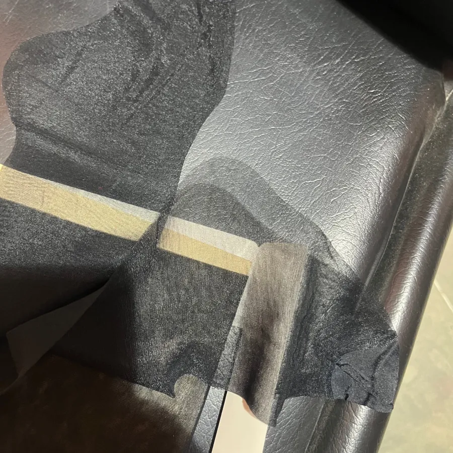 جوراب شلواری شیشه ای