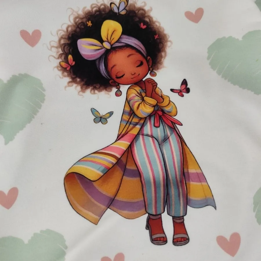 بلوز و شلوار دخترک و قلب