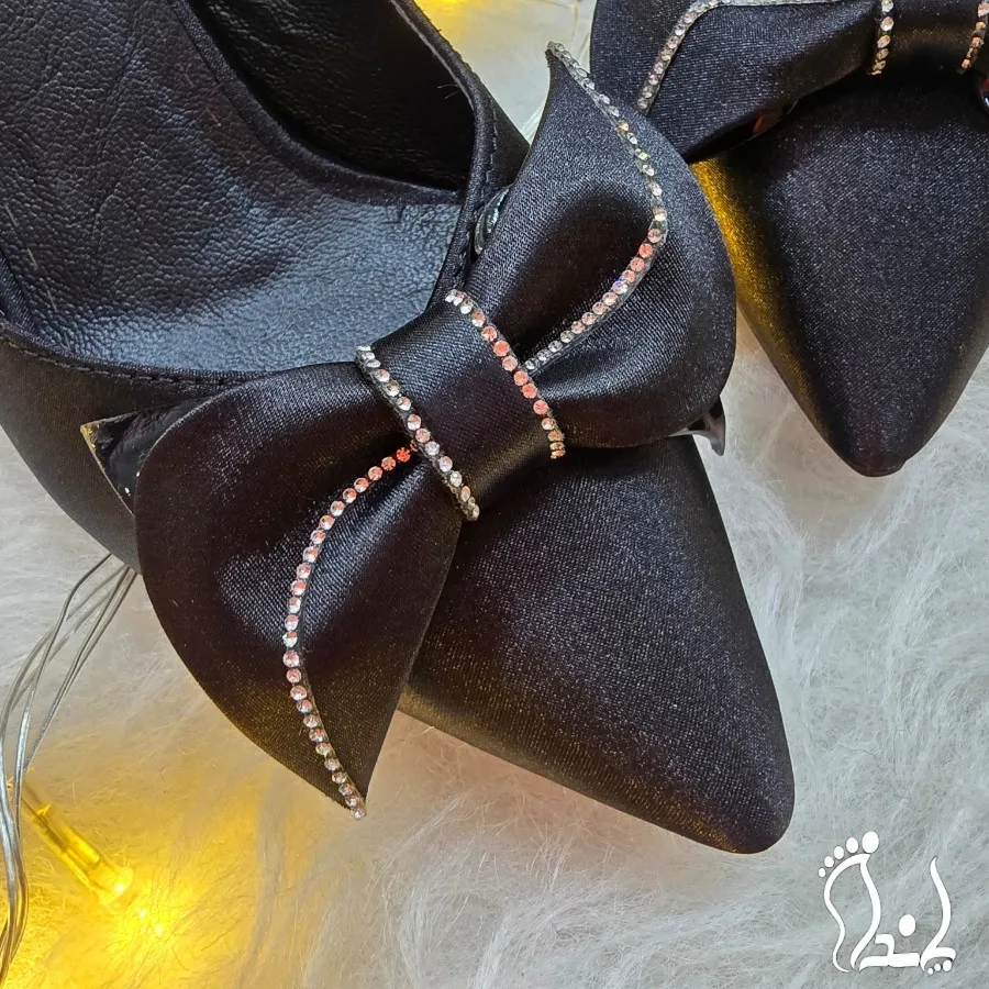 کالج پاشنه دار مدل لاله