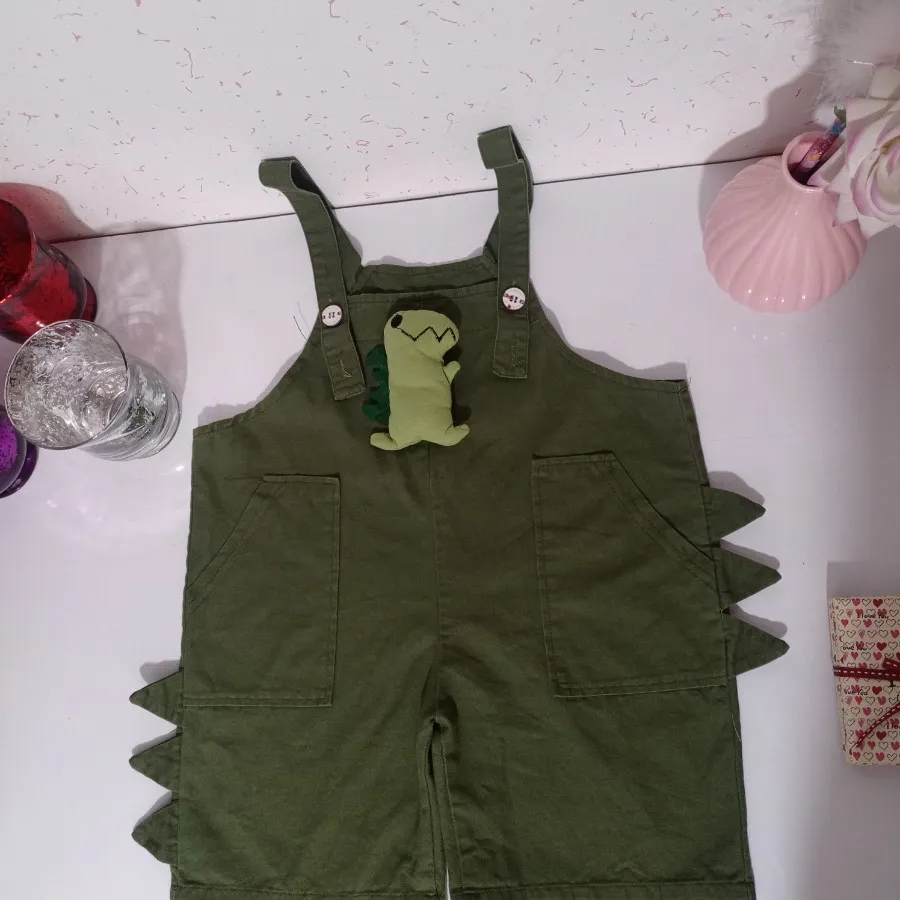 لباس بچگانه