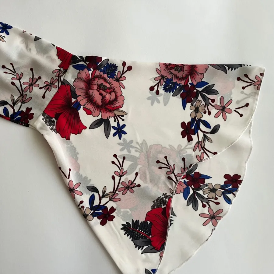 کراپ آستین کلوش