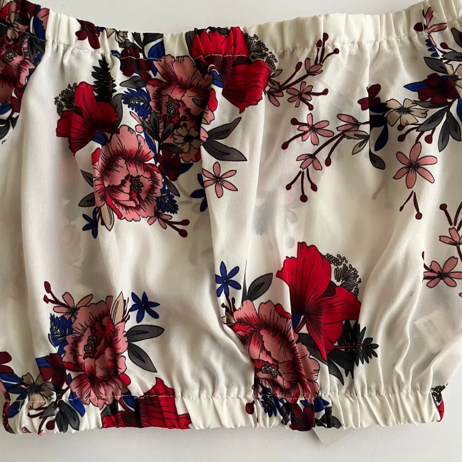 کراپ آستین کلوش