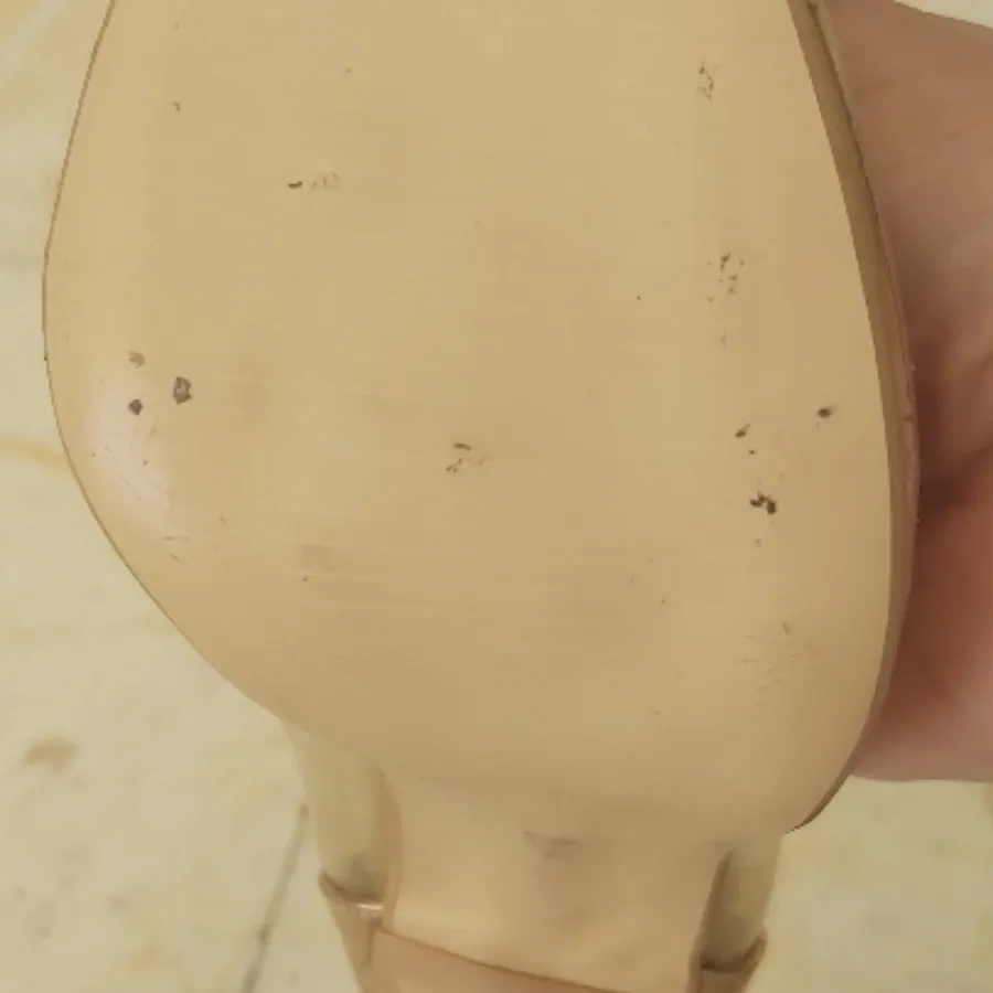 کفش پاشنه بلند شیشه ای