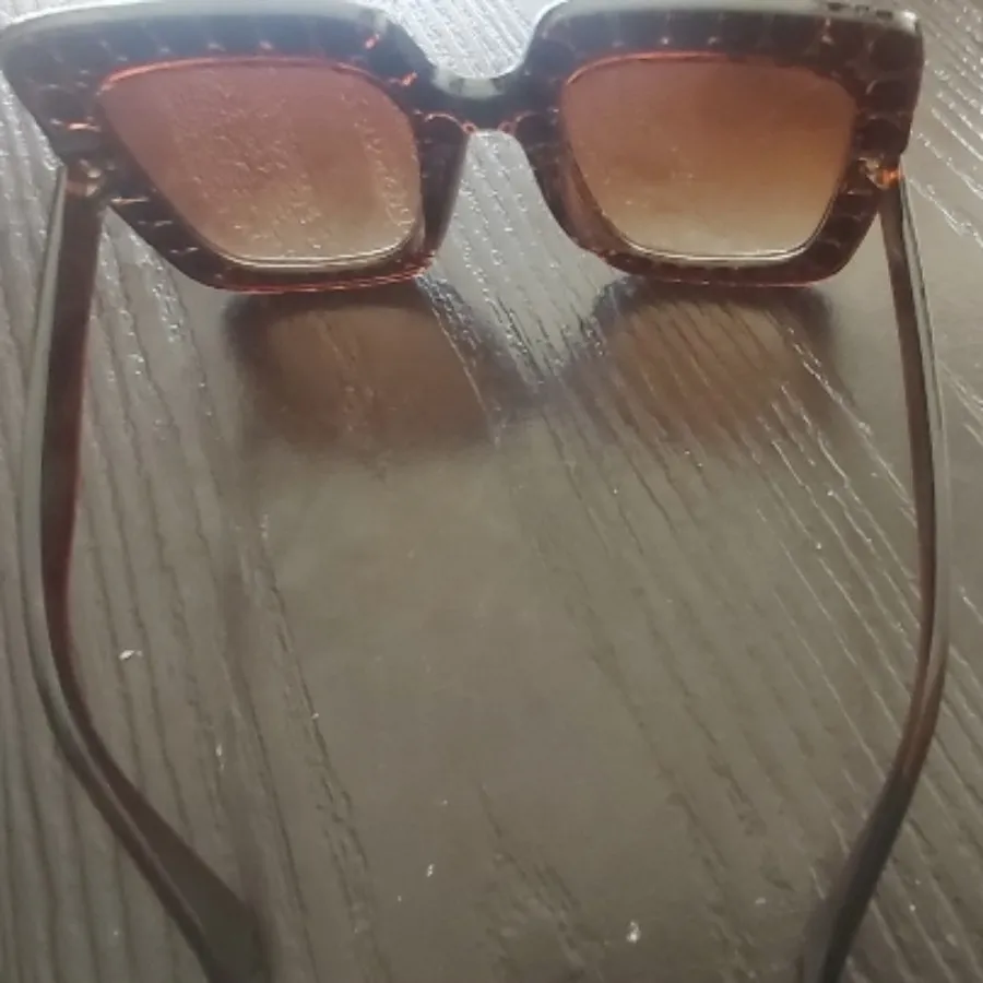 عینک افتابی