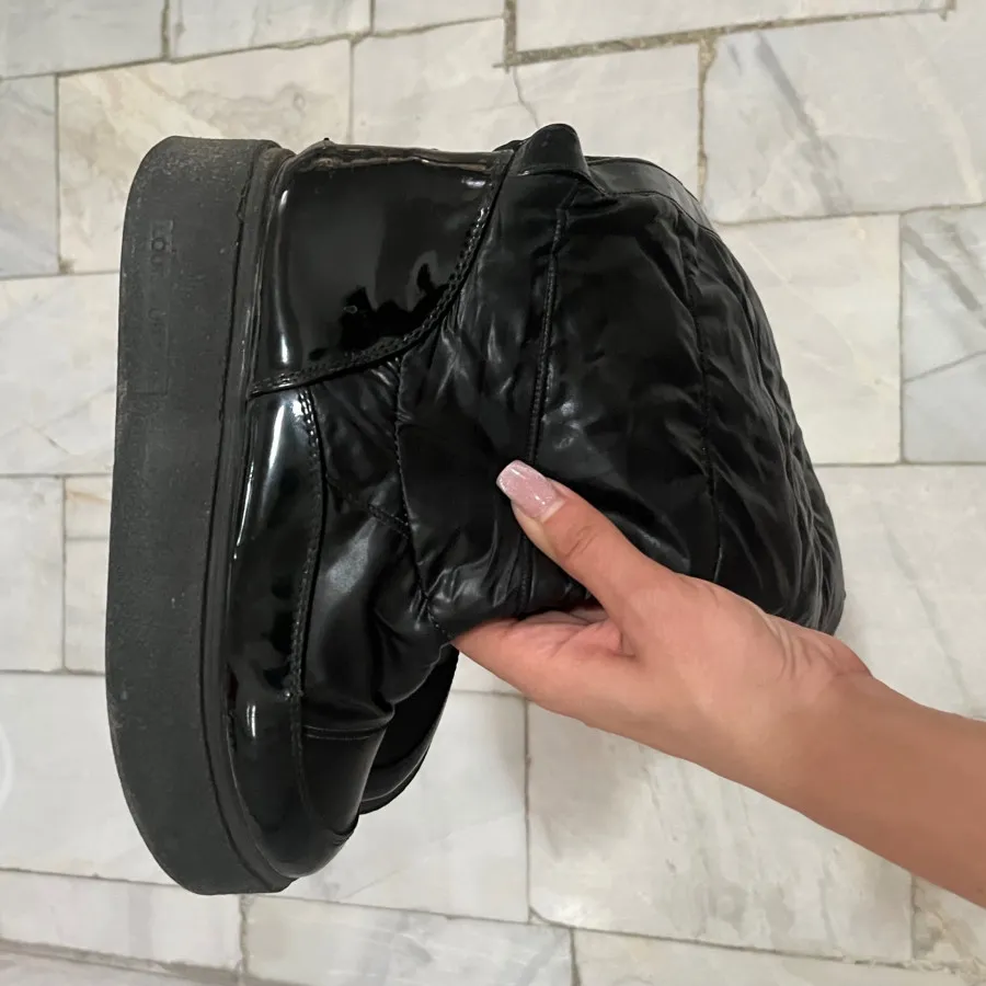 بوت کاپشنی لویی ویتون