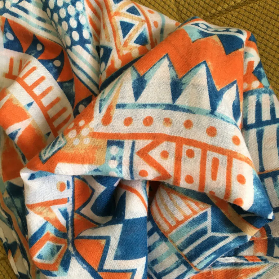 شال-  فقط یکبار سر کردم