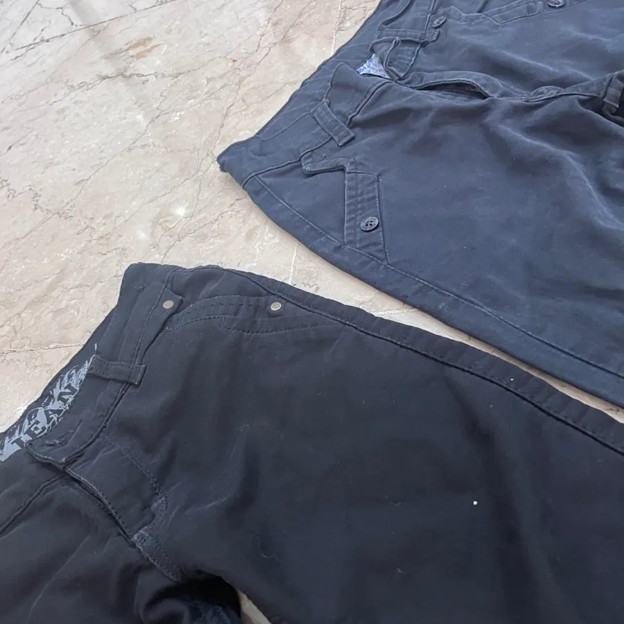 شلوار‌کتان بچگانه