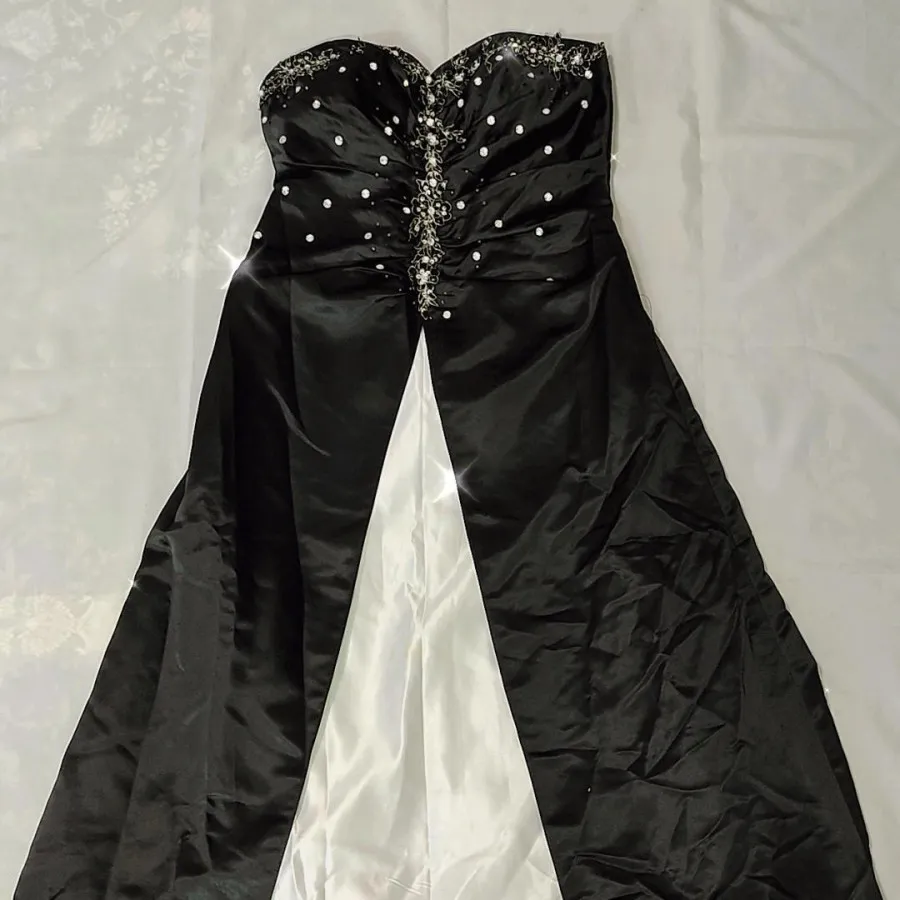 لباس مجلسی آمریکایی نو