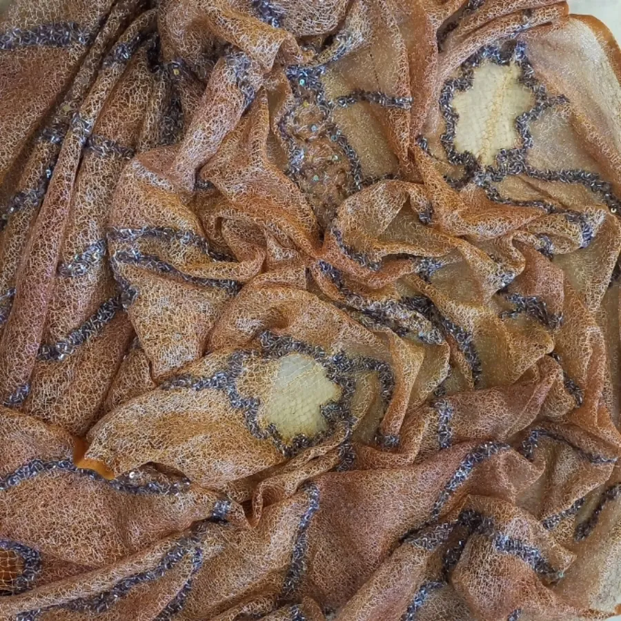 گیپور منجوق و پولک دوزی