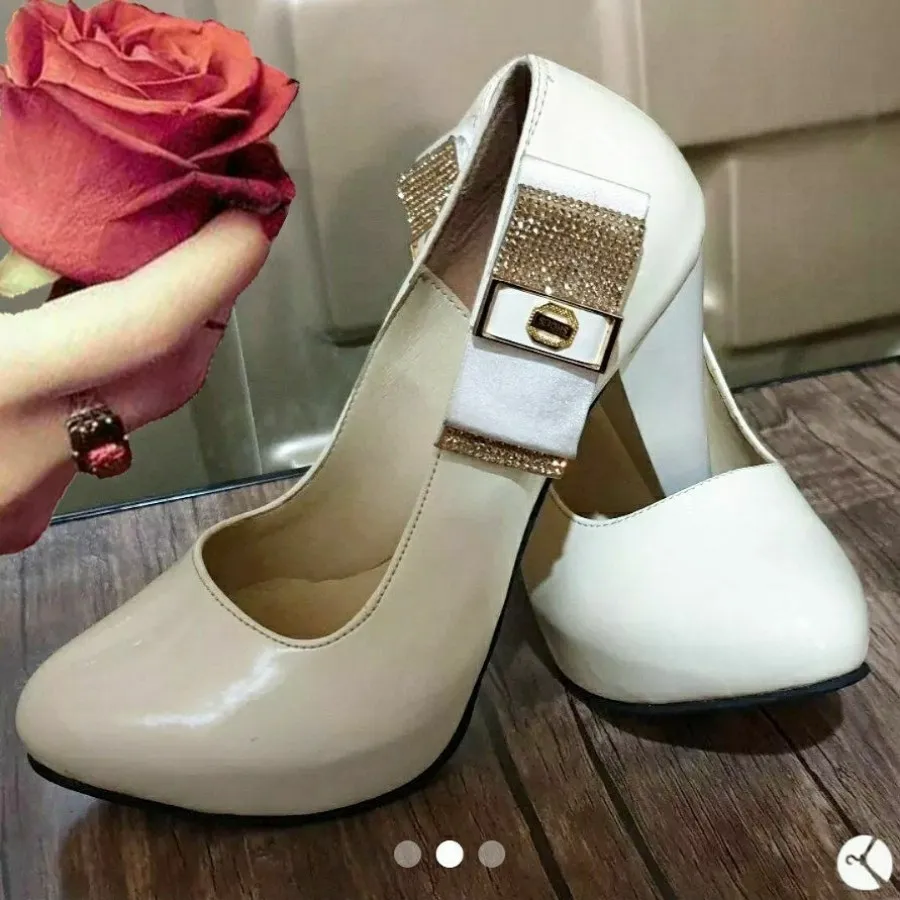 کفش مجلسی سایز 38 در حد ن