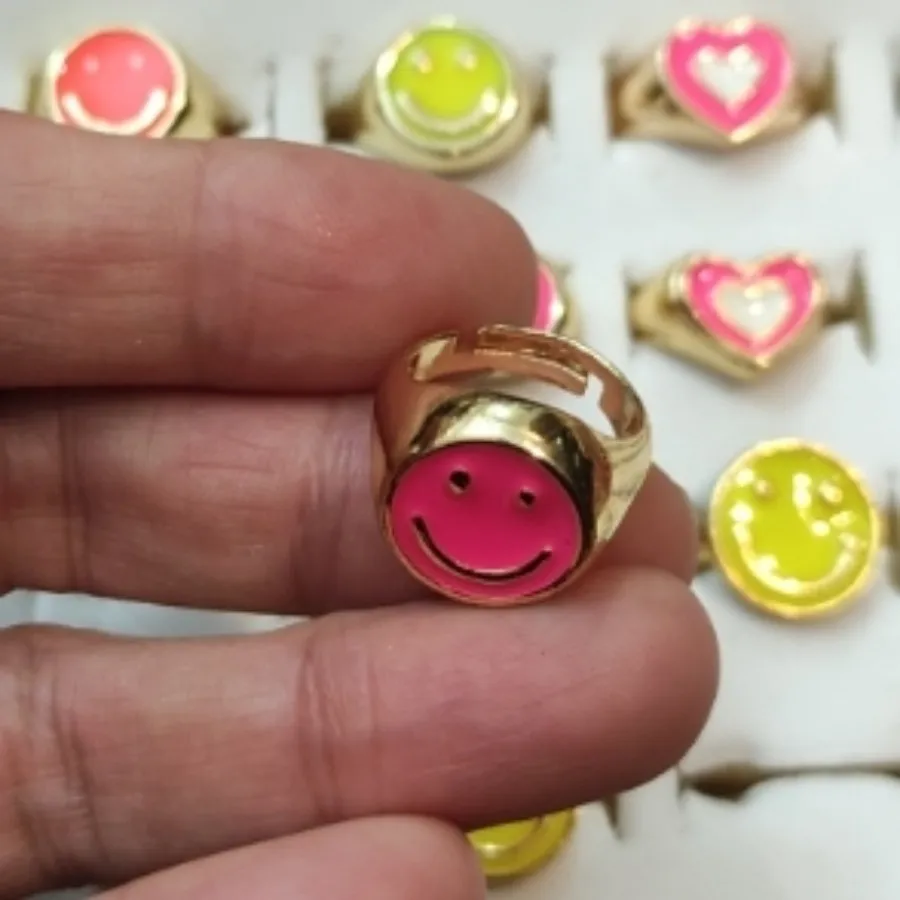 4 تا انگشتر اسمایل وقلب