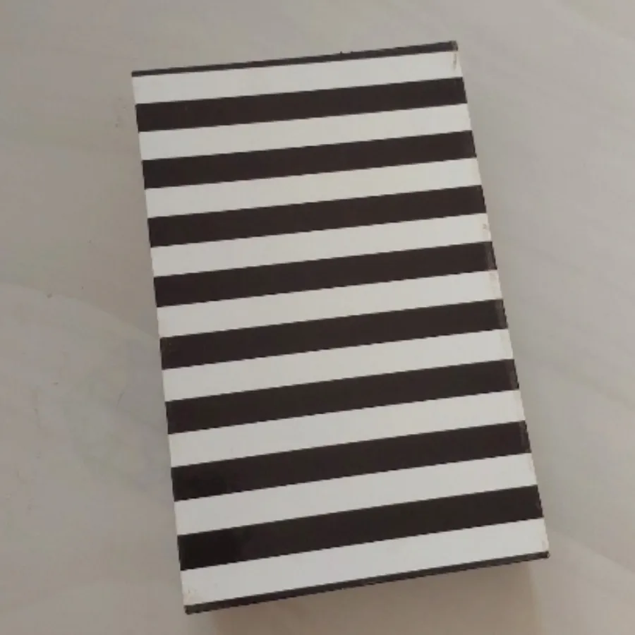 کتاب دکوراتیو