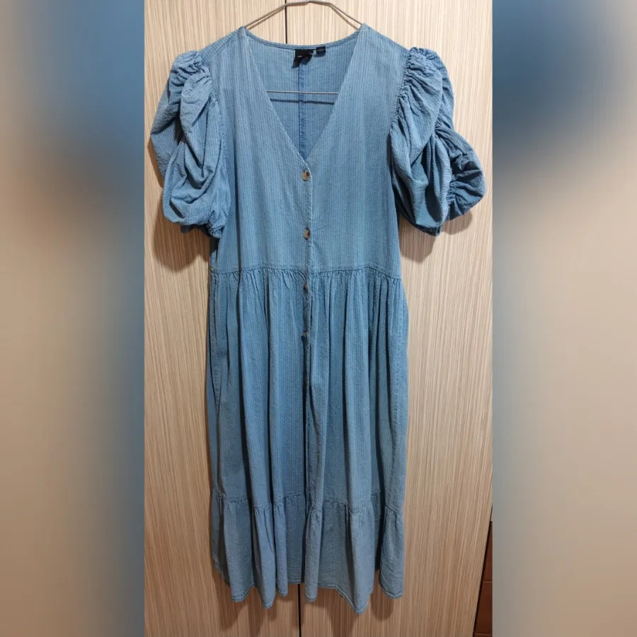 پیراهن طرح لی