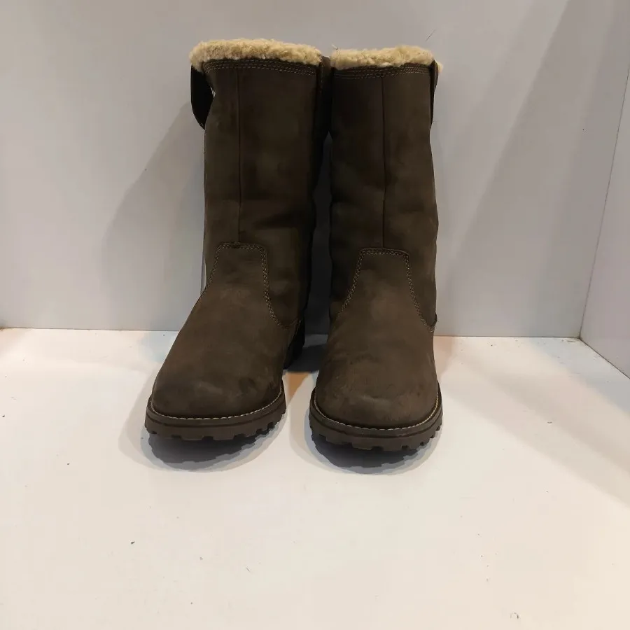 بوت زنانه اورجینال