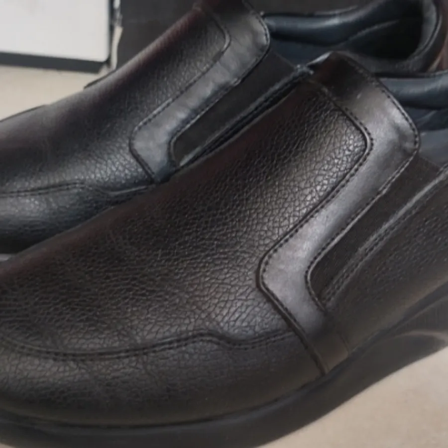 کفش چرم زنانه