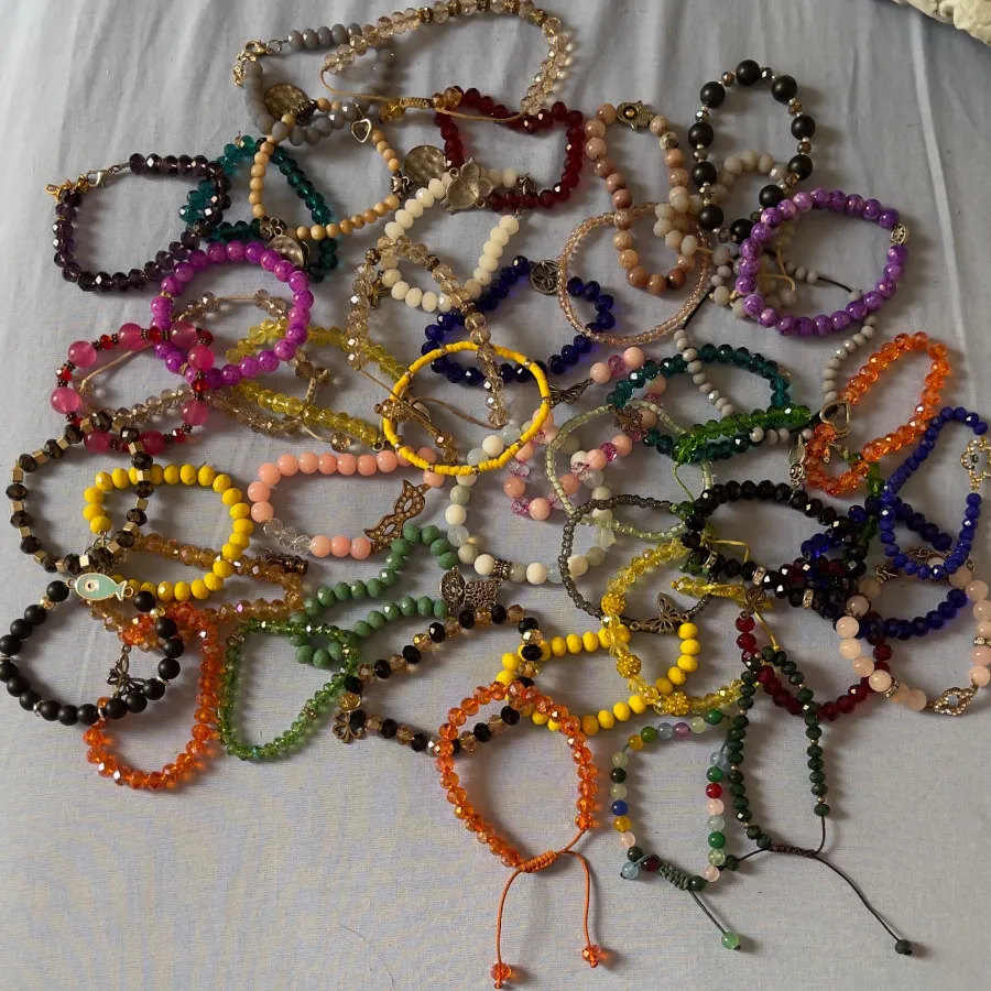 دستبندهای رنگی