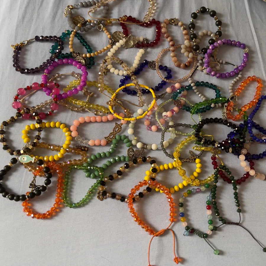 دستبندهای رنگی