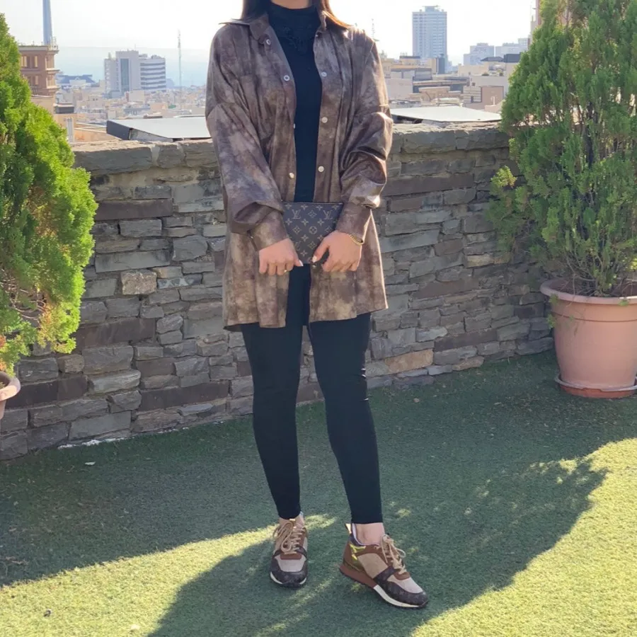 شومیز چرم دکمه دار پاییزه