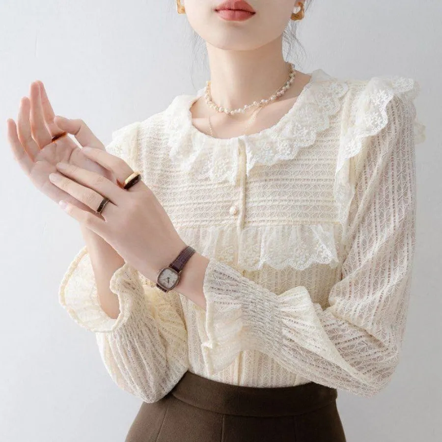 شومیز یقه خامه دوزی