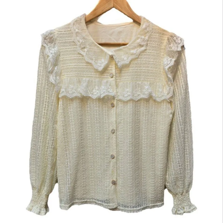 شومیز یقه خامه دوزی