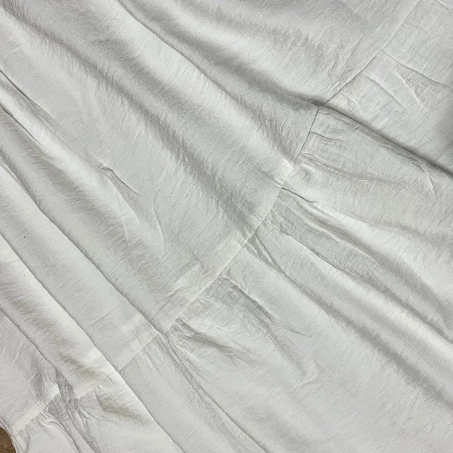 پیراهن سفید