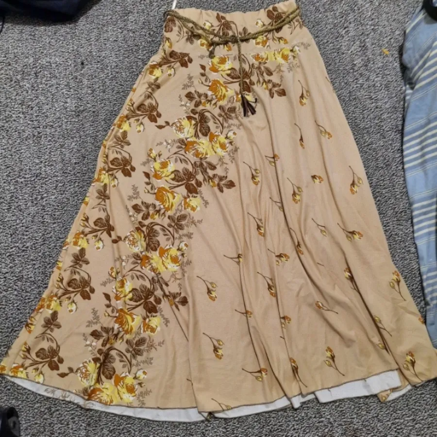 دامن کلوش برند