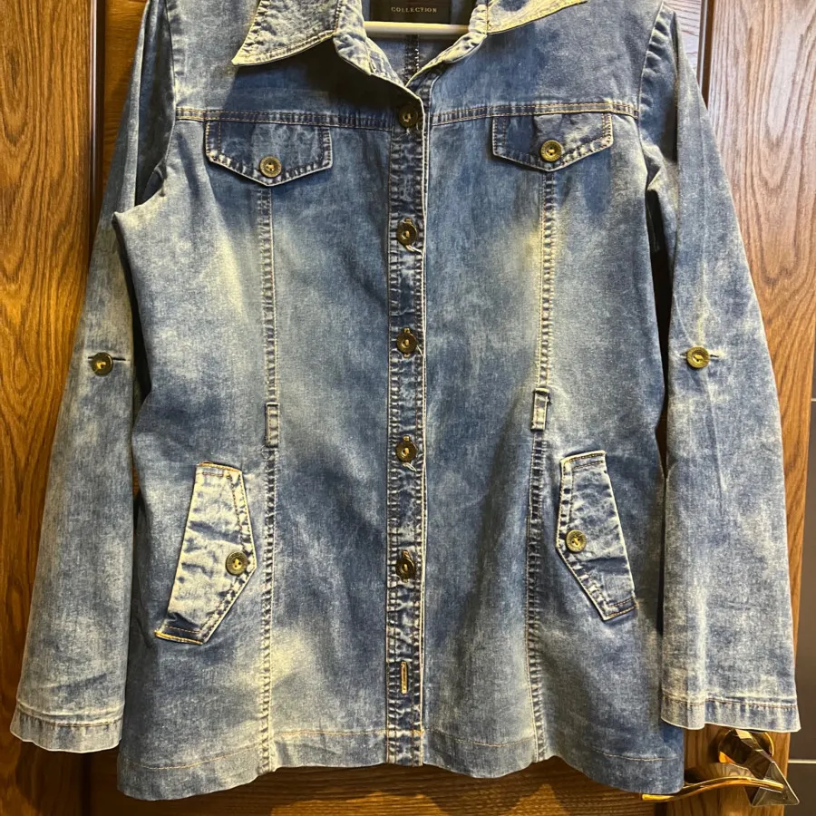 کت یا مانتو جین