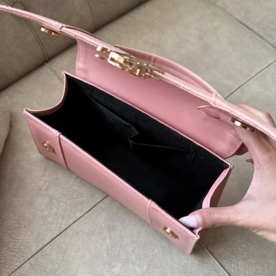 کیف بالنسیاگا صورتی