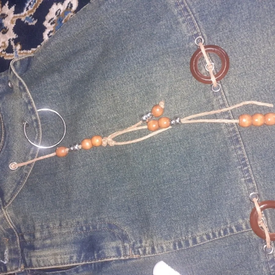 دامن جین کوتاه کشی در حد