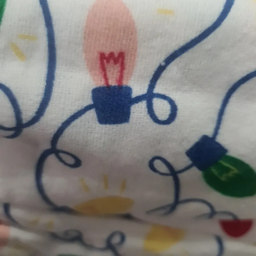 ست ملافه وروبالشی